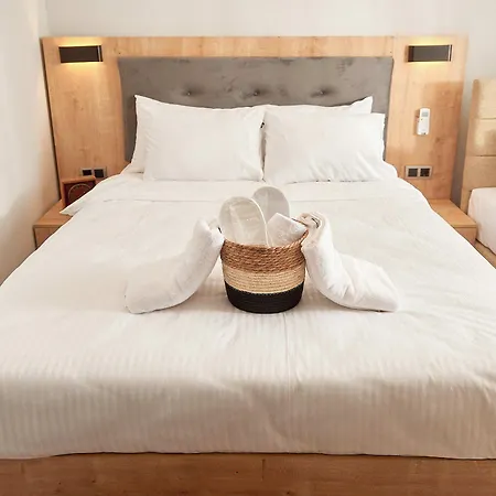 Taksim Eliana Hotel apartamentowy 3*